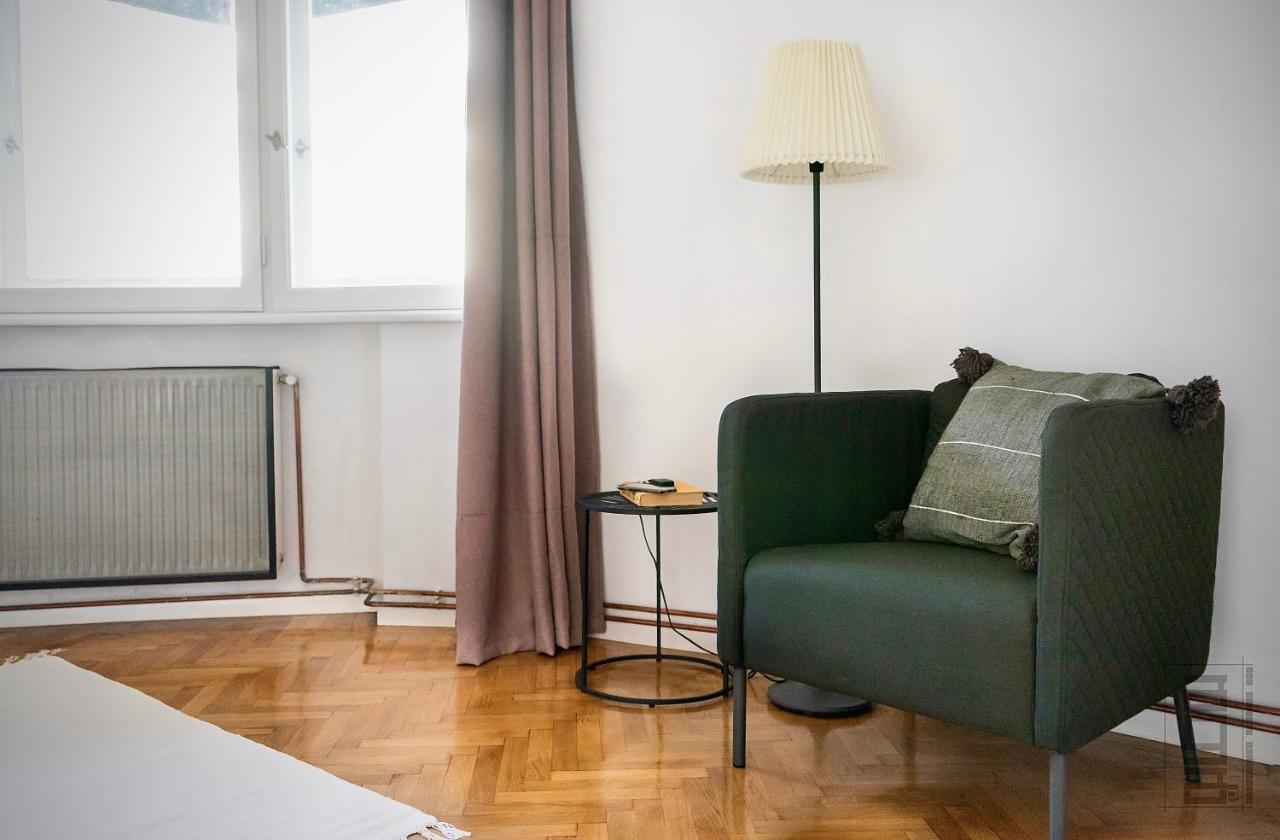 Appartamento S Q U A Re Palace Gallery//apartment *