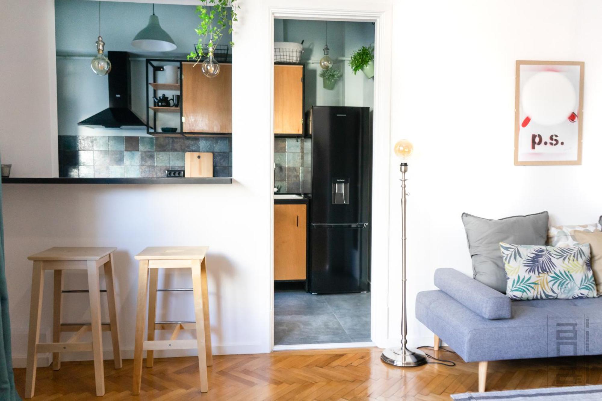 S Q U A Re Palace Gallery//apartment Bucarest